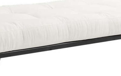 Černá jednolůžková postel z masivního borovicového dřeva s matrací Karup Design Senza Natural