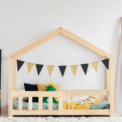 Domečková dětská postel z borovicového dřeva v přírodní barvě 80x200 cm Mila RMP – Adeko